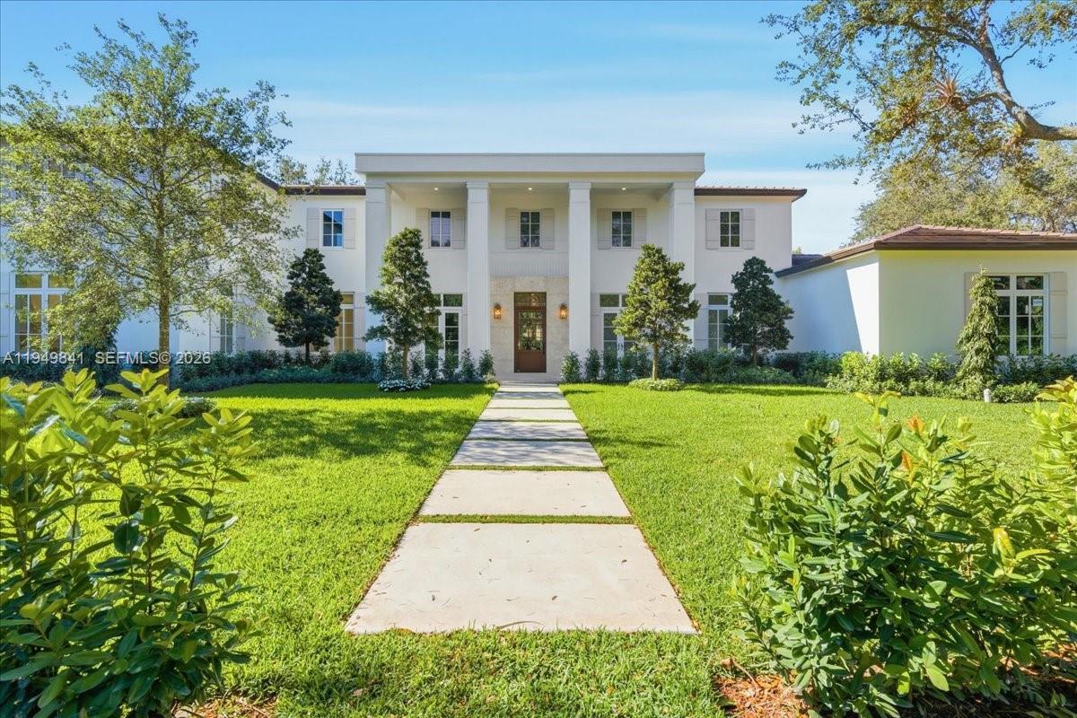 5940 SW 100th Ter, Pinecrest FL 33156