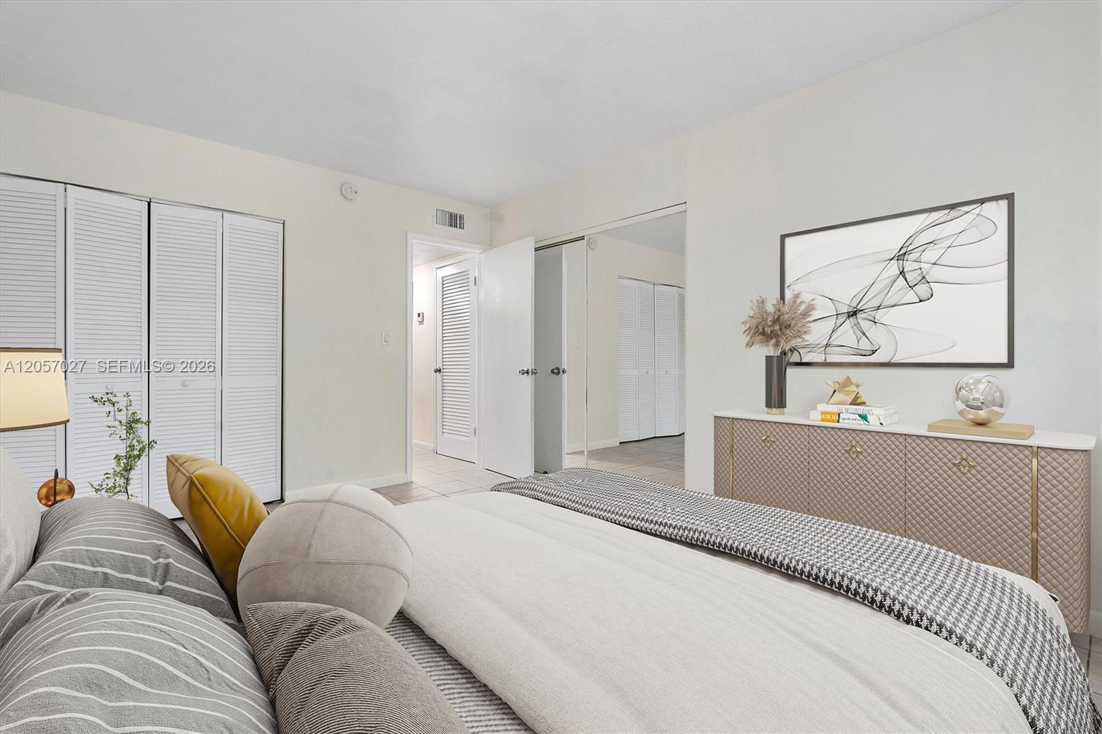 1715 N 16th Ave # 114, Hollywood FL 33020